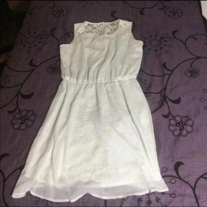 3/$25 ** Loft dress white and black polka dot